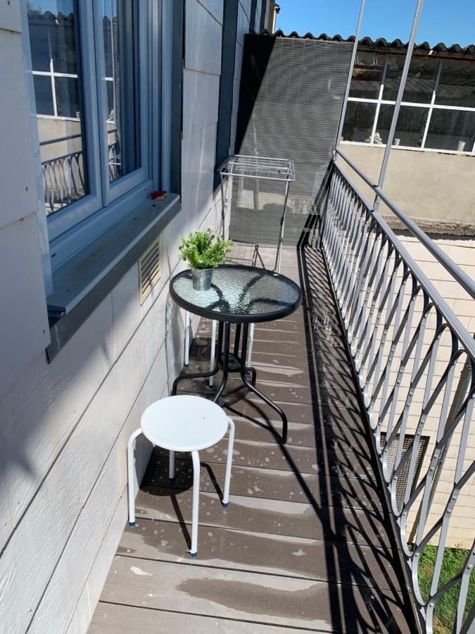 Belle Appartement Rodez Exterior photo